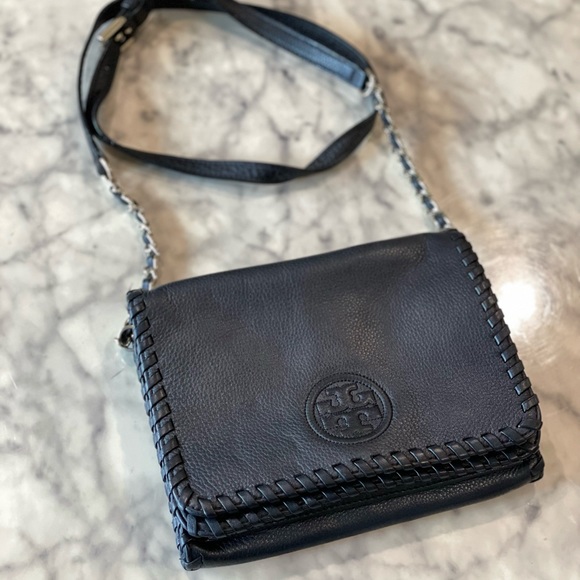 Tory Burch Handbags - Tory Burch Marion Combo Crossbody Bag / Black Leather Crossbody Purse